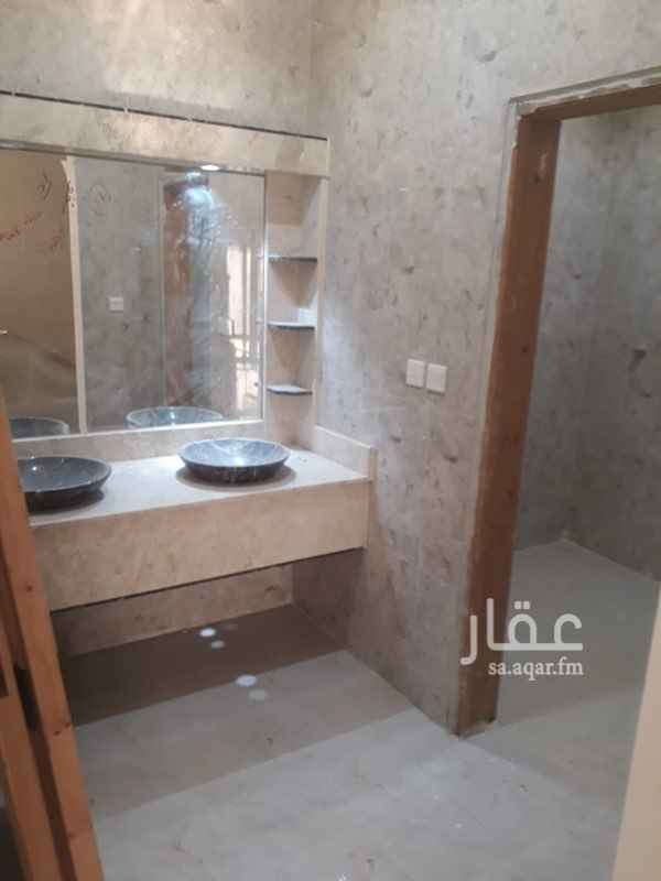 1675931 فيلا للايجار حى البساتين جديده