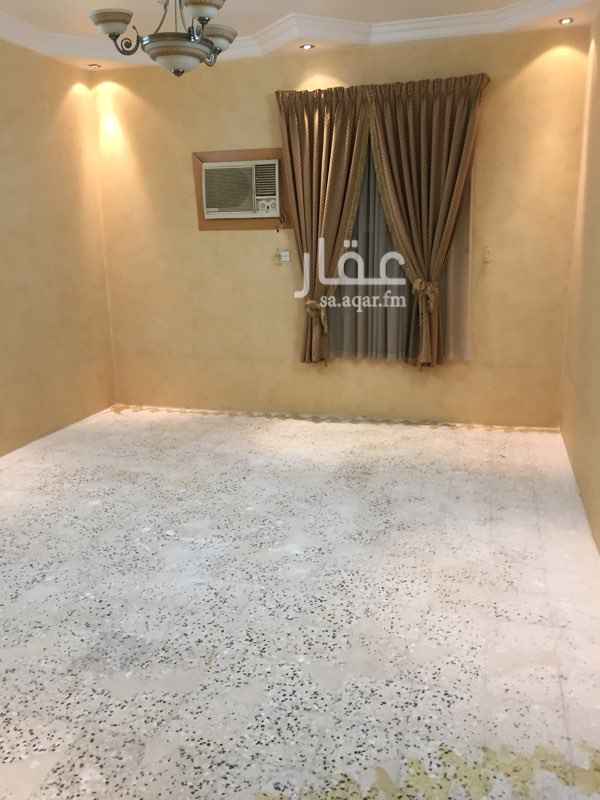 1338423 شقه مصروقه مجلس 1 صاله 1 غرفه 2 مطبخ دورة مياة 2 مع المكيفات