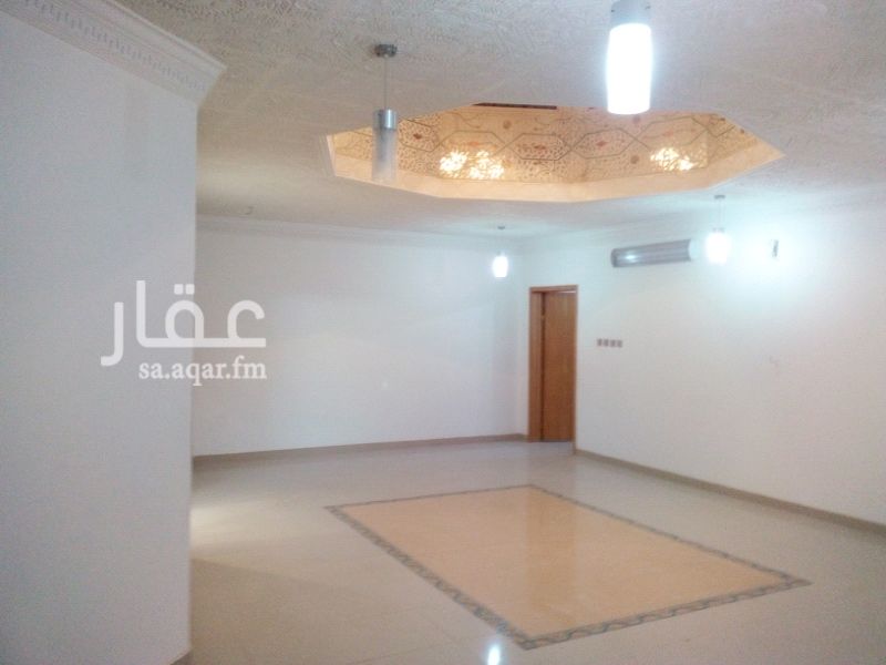 1349658 شقق باليرموك الشرقي تتكون من شقه غرفتين ومجلس وحمامين ومطبخ نظيفه ..عليها 16الف .
وشقه غرفتين ومطبخ وحمام مكيفات راكبه عليها 14الف
وغرفه وحمام ومطبخ ب الف ريال شهريا.