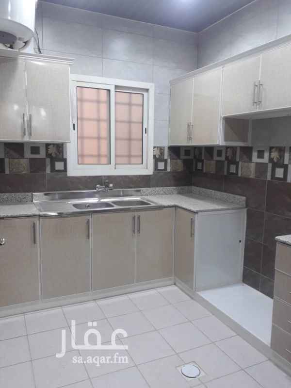 1583126 شقه دور علوي في عماره تجاريه في حي الرمال التعمير جنبها اسواق تموينات ومغسله ملابس ثلاث غرف وصاله
يوجد مطبخ راكب ومصعد للاستفسار الرجاء الاتصال على الرقم 0556263260