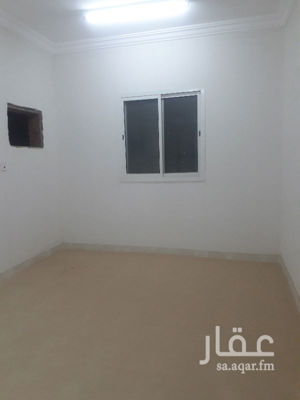 1703701 شقه مدخل خاص جديده في حي الرمال الواحه ثلاث غرف وصاله عداد الكهرباء مستقل 1250 ريال شهري للاستفسار الرجاء الاتصال على الرقم 0556263260رقمي