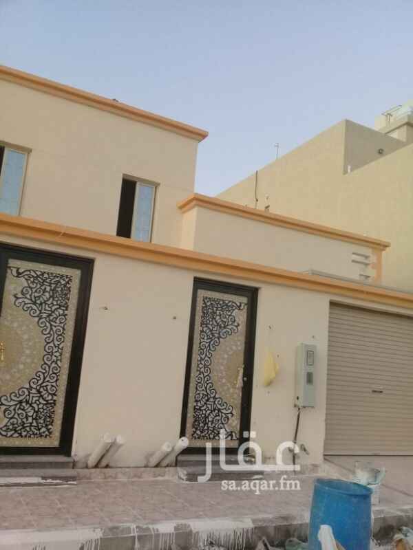 1287799 فله دور واحد ملتصقه ٥ غرفه
تفتح علي حديقه
الحمدانيه بحي الكوثر