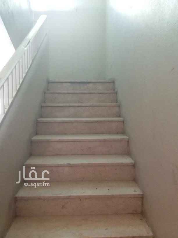 1748468 للبيع عمارة بحي الزهور .. موقع مميز
6شقق ، كل شقة 4غرف وصالة وغرفة شغالة ودورتين مياه .
المساحة 600م
العمر عشرين سنة
الدخل 100 ألف ريال
السعر مليون وخمسين ألف ريال