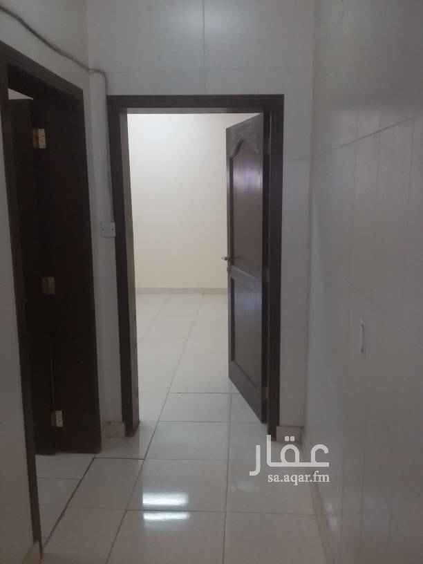 1748643 للإيجار شقة بحي الزهور
غرفتين ومجلس وصالة ومطبخ ومستودع ودورتين مياه
دورثاني
يوجد مصعد
السعر 17000يال