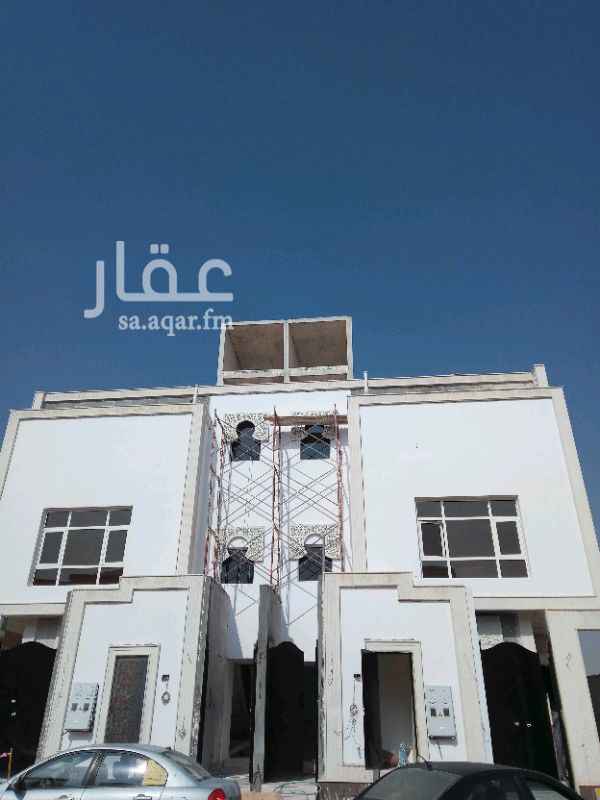 1296932 فله دبلكس ٢٠٠م.. درج صاله
وشقه للاستثمار ضمانا ت ٢٥ سنه