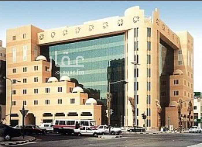 1478546 مكتب مجهز في الدور الاول
"(سعر المتر قابل للتفاوض)"
للتواصل +966 55 646 0222