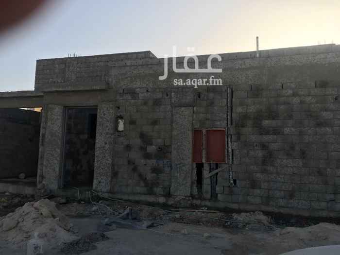 1556840 دور تحت التشطيب مساحه ٣٠٠م مكون من مدخل سياره ومشب ومجلس ومقلط و٣غرف نوم شغل شخصى للتواصل والموقع ابو حمزه وافى ٠٥٥٦٥١٤٧٣٧ ملاحظه عدم تقيد بالمرقع