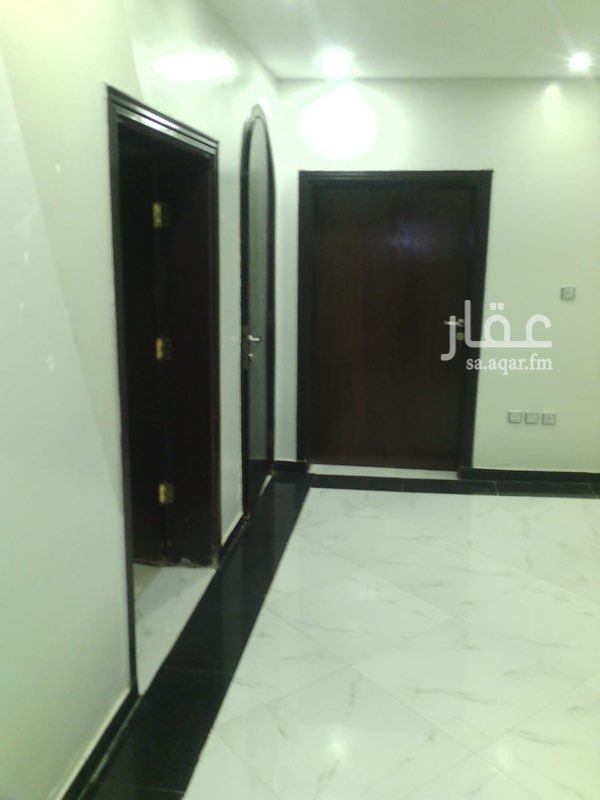 1704024 بسم الله الرحمن الرحيم
السلام عليكم يوجد شقه للإيجار
( الموقع مكه الشرآيع مخطط ١١ قريبه من الحديقة )
( ٤غرف و صاله ومطبخ ودورتين مياه )
تأسيس المكيفات أسبلت فقط
الرجاء لا يتصل الا الجاد