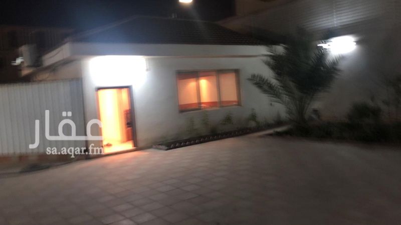 1323588 استراحة. للبيع. قديمة. كارض بحي اليرموك الشرقي رقم 569/3 مساحتها 425 م2 ركنيه 20 شمالي و10 غربي الأطوال 17 في 25
مواصفاتها. صاله كبيره 6 في 7
وحمامين
غرفه 5 في 6
مطبخ 4 في 3:5
خيمه شعر 5 في 6 موثثه
مكيفات 2 سبلت .+ 1ويندو
مستودع صغير
فيها بير ماء وغطاس والماء حلو وفيها زراعه شويه نخلتين وزهور. البيع 850الف
وفِي فسح بناء على الارض دورين وشقة
التواصل. واتس. أب. 0536922681