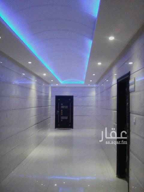 1644595 بسم الله وعلى بركة الله
فرصه
للبيع شقة جديدة في لبن
مدخل واحد للشقة
موقع متميز قريب من جميع الخدمات
المساحة ١٧٠ م
خمس غرف وصالة و مطبخ و٣ دورات مياة
سطح مشترك وشبه خاص
الدور الثالث
خزان ماء سفلي مستقل للشقة
خزان علوي مستقل للشقة
عداد كهرباء مستقل
عليها جميع الضمانات
السعر ٣٥٠.٠٠٠ ريال