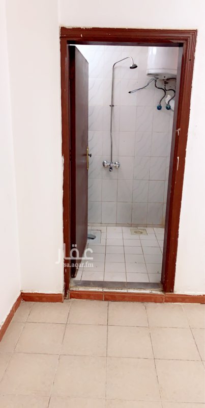 1749057 غرفه ٣/٣ +مكيف سبلت راكب +دورة مياه +رف مطبخ خدمه