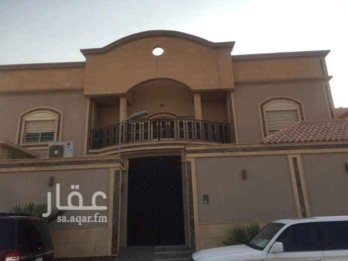 1388343 للبيع فيلا مربع 24 زاويه شرقيه جنوبيه 15 مساحه 990متر مستخدمه 6سنوات الدور الارضى ثلاث ملاحق خارجيه مدخلين سياره حوش مجلس رجال كبير مفتوح على المقلط مجلس نساء مفتوح على الصاله غرفه كبار سن 2حمام غرفه طعام 2مطبح /مطبخ خارجى ومطبخ داخلى الدور العلوى 5 اجنحة كل جناح له بلكونة +صاله كبيره بين الغرف الفيلا جميع الفيلا تكيف مركزى الدور الثانى ملحق شغاله مع مستودع غرفه غسيل سطح كبير مبااااشر من المالك عليها 5مليون الفيلا بناء شخصى