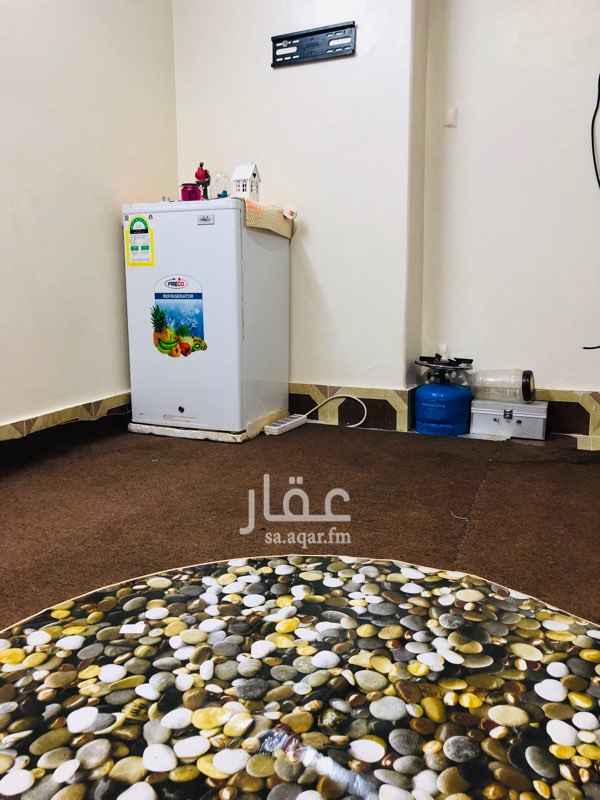 1493038 غرفه مع دورة مياة مؤثثة بالكامل بسعر مغري شامل الماء والكهرباء