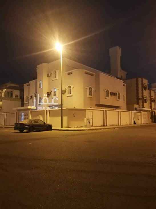 1746273 عمارة للبيع
بمدخلين مستقلين دوبلكس متصل نظام شقق
بسعر ممتاز 10شقق
8شقق من غرفتين وصاله ومطبخ وحمام
وشقتين 3 غرف مساحة الارض 600م
على شارعين 20 و20 عمر العقار 15 سنه تقريبا ولكن تم ترميم المبنى بالكامل العام الماضي
الموقع ممتاز وهادئ وواجهتين وقريب من الخدمات ومجمعات المدارس اولاد وبنات
ومناسب جداً للسكن والاستثمار
حلياً كامل الموقع مؤجر والمتبقي ٣ شقق
العمارة يمكن أن تؤجر بالكامل بعقد واحد