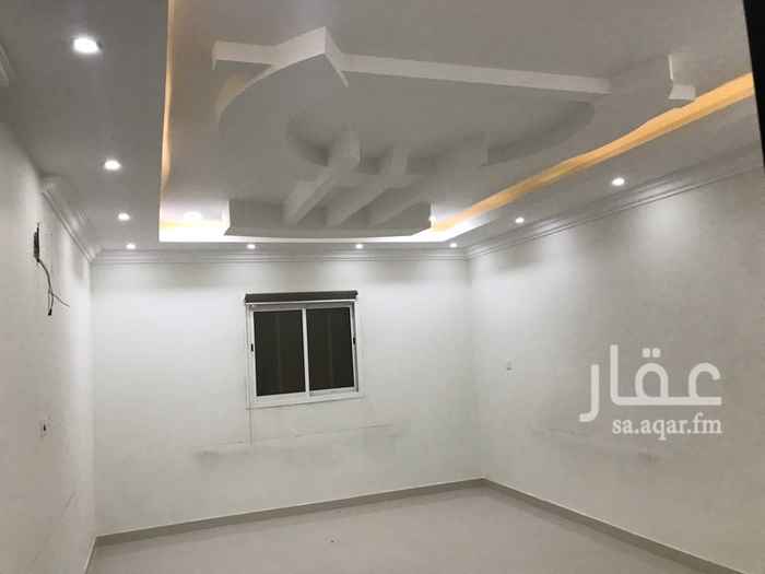 1757118 شقة بالدور الثاني عباره عن مجلس ومقلط وغرفتين نوم وثلاث دورات مياه ومستودع الأجار السنوي ٢٢٠٠٠ دفعتين
خزان المياه منفصل للمياه المحلاه ٣ متر