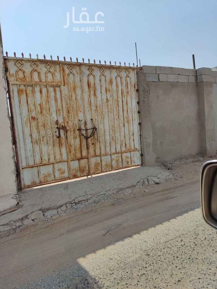 محل للايجار في حي مريخ في جده