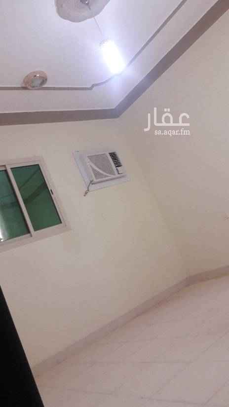 1435239 شقه عزاب غرفتين وصاله وحمام ومطبخ مكيفات راكبه مطبخ راكب