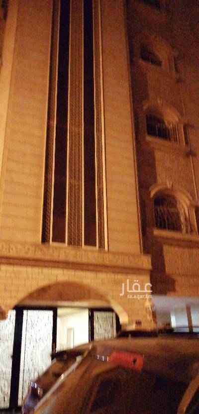 1515902 شقة نظيفة حي ممتاز وقريبة من كل شيئ جامعة أسواق وغيره معها غرفة سائق
التصميم مشابه للصورة
بسعر ٢٨٠٠٠ سنويا
التواصل بالواتس ٠٥٥٦٩٧٧٤١٠