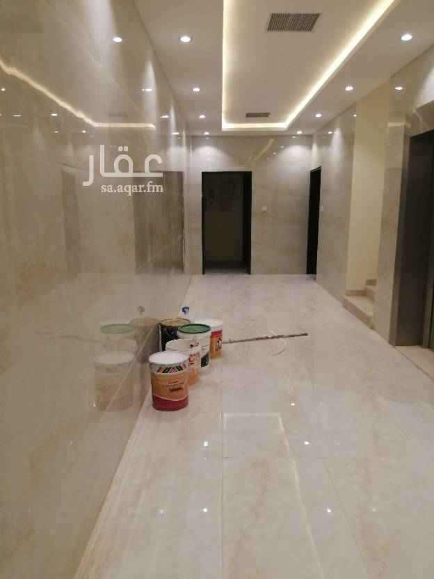 1579012 شقة عوايل بعمارة للايجار الشهرى
غرفتين نوم منهم غرفة مستر
ومجلس رجال وصالة وحمامين
ومطبخ راكب امريكى مفتوح على الصالة
والمكيفات اسبلت راكبة وقيمة المويه والنظافة ٨٠٠ ريال كل ستة اشهر والتامين ٢٠٠٠ ريال والايجار الشهرى ٢٦٠٠ ريال
العمارة جديدة فى حى العارض وفيها مصعد وفيها اكتر من شقة
للتواصل /٠٥٥٦٩٩٧٣١٠ ابو ندى
مطلوب عروض شقق وعماير واستراحات وفلل للايجار باحياء شمال الرياض