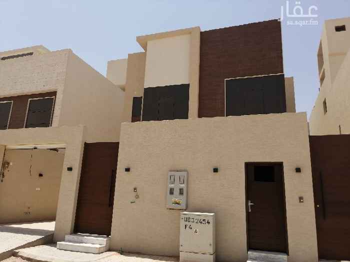 1578051 للبيع ٣فلل درج صالة
مع شقة
بحي الياسمين
المساحة ٣٦٠م لكل فيلا
*الدور الارضي*
مدخل سيارة غرفة سائق.
مجلس رجال صالة طعام صالة عائلية كبيرة مجلس نساء. مطبخ.
*الدور العلوى*
٤غرف نوم وصالة.
الشقة ٣غرف وصالة ومطبخ وحمامين.
علي السوم .
السعر تقريبا مليون و٨٠٠