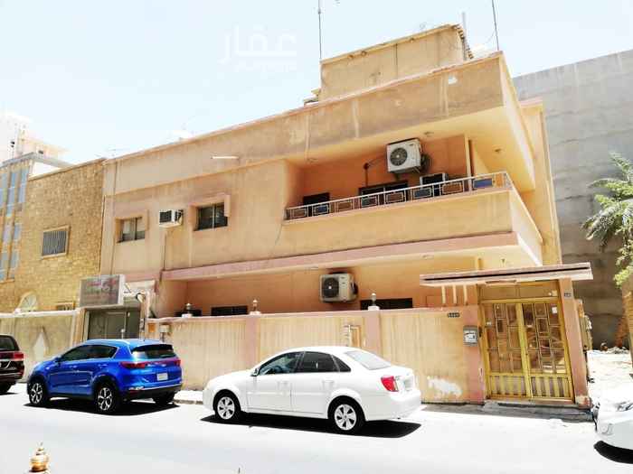 فيلا للبيع في حي الخبر الشمالية في الخبر