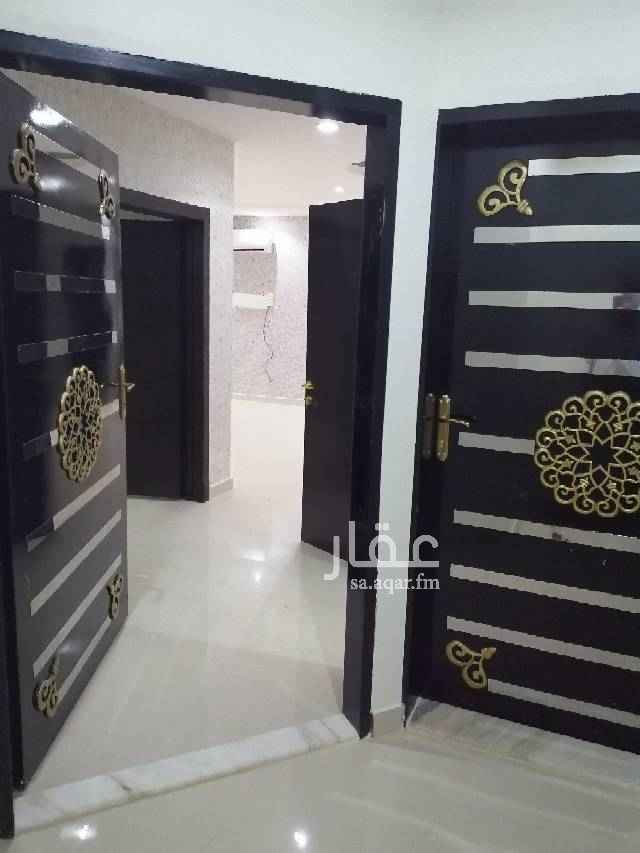 1505926 مجلس ومطبخ وغرفتين نوم وحمامين ومكيفات راكبه بدون مطبخ