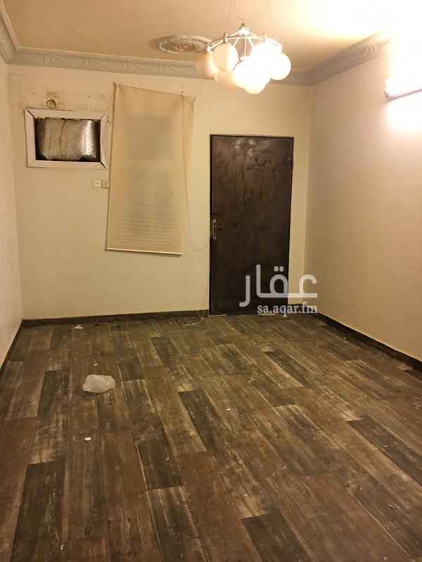 1740113 شركة العودة العقارية
للايجار وحدة ارضيةً غرفتين وصالة ومجلس ومطبخ ودورتين مياه حوش مدخل سيارة سباكة جديدة
ديكورات جبس وانارة مخفية عداد كهرباء مستقل
الايجار السنوي 14000ريال
الموقع /بريدة -حي الوسيطى -مقابل دار الملاحظة
