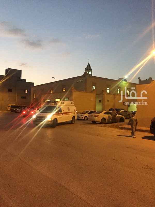 1291385 دور علوى قريب من المسجد والمدارس والخدمات