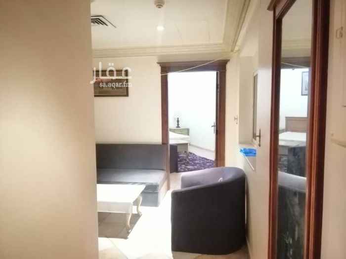 1642349 شقه مفروشه مميز حي الملز قريب من دوار الكويت
غرفتين وصاله ومطبخ وحمام
السعر 3000
لتواصل على الرقم 👇
0557421000