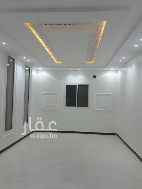 1350979 درج داخلى للايجار مساحة 300م شارع 20شرقى
الدور الاول يتكون من حوش ومشب ومجلس ومقلط وصاله وغرفه كبار سن
الدور العلوى يتكون من 3غرف نوم ومنهم غرفه ماستر
غرفه سايق
غرفه خادمه مع السطح
مطلوب دفعتين 38الف
35الف دفعه واحده
للتواصل:0557482405
ابوسليم