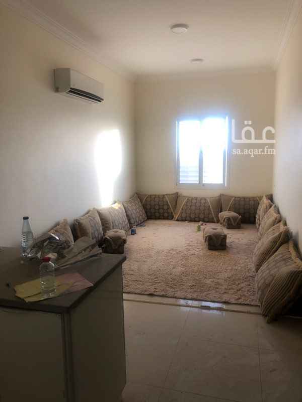 1631315 شقة عزاب للايجار مكيفة مجلس وغرفة نوم ومطبخ ودورة مياة. مكتب ابوركبة للعقارات