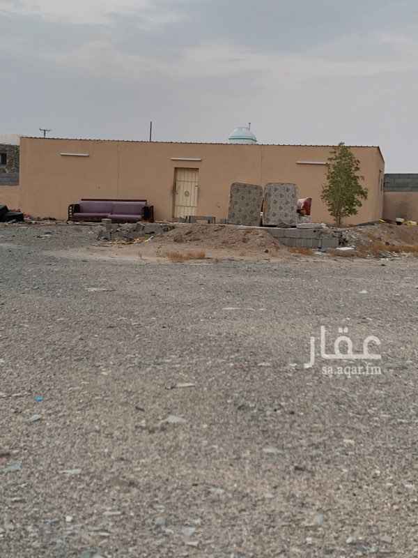 1568402 حوش عل شارعين
مساحة 3000 متر مكعب
غرفتين مطبخ حمام
يستخدم للتخزين البضايع او كمب عمال
او كمب صيانه للشركة
خزان مستقل عداد 60 امبير مستقل
خارج الحدود السكنية
الزيمي للعقار
محمد الزيمي /0557577791