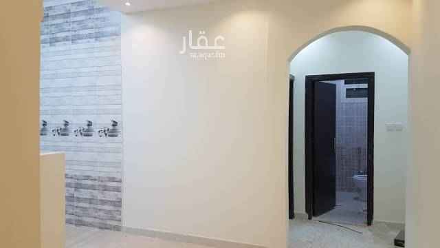1634819 شقة عوائل
غرفتين
صالة مع مطبخ صغير
دورة مياة
دور أرضي