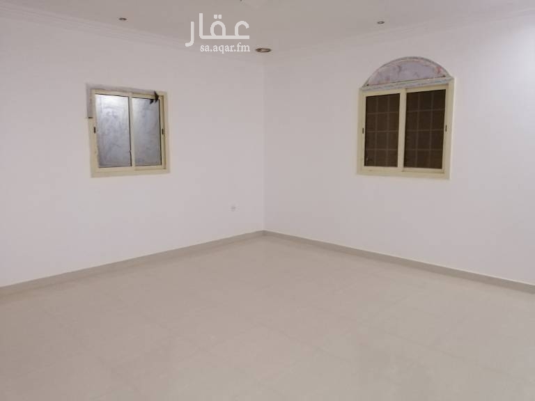 1671558 للبيع دبلكس منفصل مساحة ٣٧٥م
حي طيبة
مستخدم ٤ سنوات
يتكون من مجلس ومقلط وصاله ومطبخ وغرفة غسيل ومجلس نساء
الدور الثاني 4 غرف نوم وصاله وكفتريا
الملحق غرفة بدورة مياة
يوجد غرفة سايق
للاستفسار :0532929350
حلول تمويلية لدى جميع البنوك