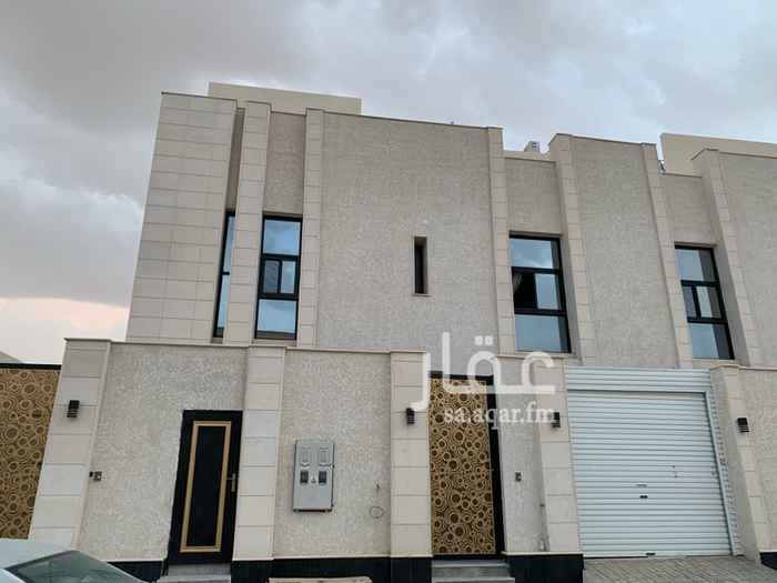 1483170 شقه بحي العارض الامانة شمال القوات شمال الرياض فيه مجلس وغرفة نوم وصاله ومطبخ مفتوح مع الصاله( لا يوجد مكيفات ولا مطبخ ) يوجد سطح المدخل خاص ايجار سنوي 16000 #مؤسسة_واجهة_بيتي_للعقارات ج/0557622192ج/0568137573
