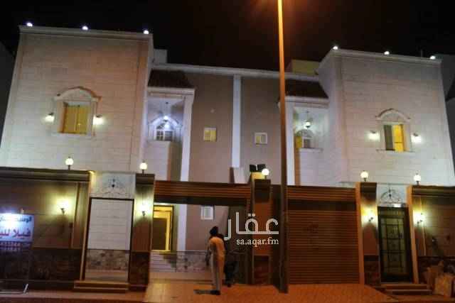 1579508 مساحتها 345
شارع 16 م على حرف T
شارع منار كهربه عموميه
نضامها
الدور الارضي : شقه تحت 5 غرف وصاله و3 حمامات
الدور الاول والملحق : فله مكونه من : 7 غرف وصالتين و 5 حمامات
سطحين
قراج
ومدخلين لكل دور
قريبه من مسجد
المطلوب مليون وميتين