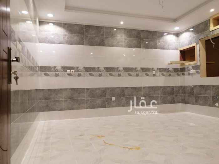 1761115 • فيلا راقية بحي الحمدانية) مخطط ( الرحمانية )
• مساحة ٣٩٠م
منفصلة
•يوجد بها تأسيس مصعد
• الدور الأرضي:
عدد ٢ مجالس كبيرة + غرفة طعام + صالة كبيرة + مطبخ + مسبح) ٢دورة مياة
---------
• الدور الأول:
٤ غرف نوم + صالة كبيرة + وسرفس) ٣دورات مياه .
---------
• الملحق:
غرفتين وصالة وغرفة شغالة) 2)دورات مياه + سطح ..
• موقف خاص.
• يتميز الموقع بالهدوء والنظافة.
تمّ بناء الفيلاّ وتشطيبها بأجود وأفضل المواد والقطع المتوفرة.
• ضمان على السباكة و الكهرباء و الدهانات و الخزانات.
المطلوب ؛ مليون و350