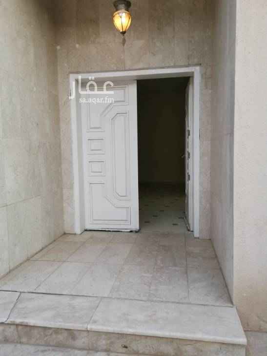 1752245 ♦️لرؤية الدور فضلا التواصل مع ابو حمد 0552651000
♦️دور آرضي للايجار
غرف واسعه وكبيرة
قريب من طريق ابوبكر الصديق رضي الله عنه