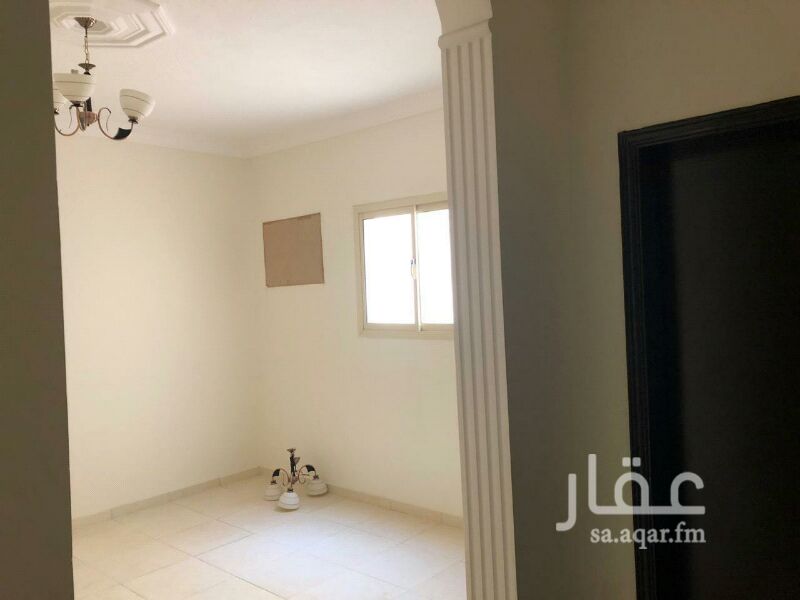 1541125 شقه مستخدمة نظيفة .غرفتين نوم +صاله+مطبخ+مجلس .مدخلين دور علوي.مخطط سحاب . خلف مدارس الرقمية كهرباء مستقل الماء وايت للإيجار شهري وسنوي..للتواصل
0537074045