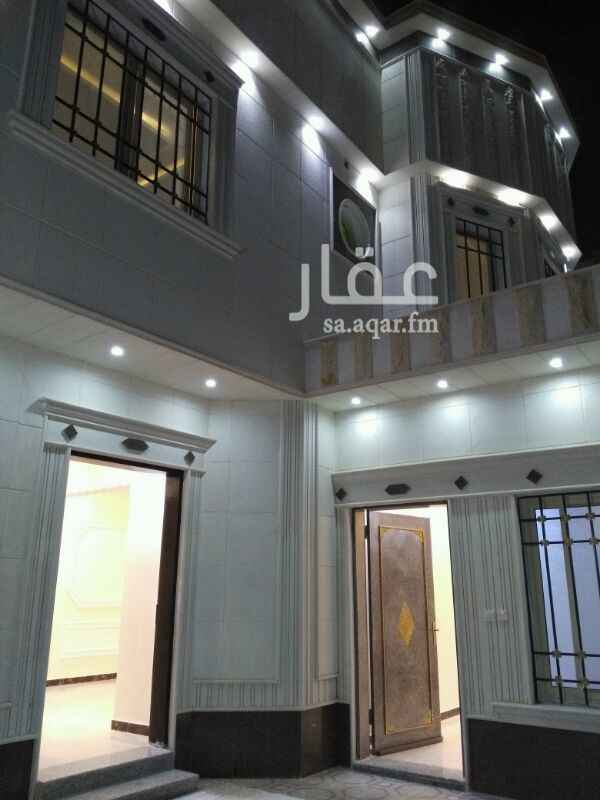 1297375 فيلا 450 م دور وشقتين