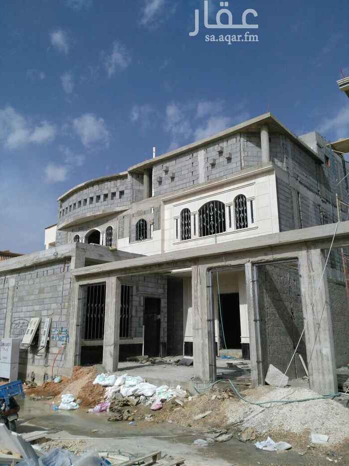 1411702 فيلا جديده للبيع درج صاله وشقتين شغل ممتاز شارع 20 جنوبيه