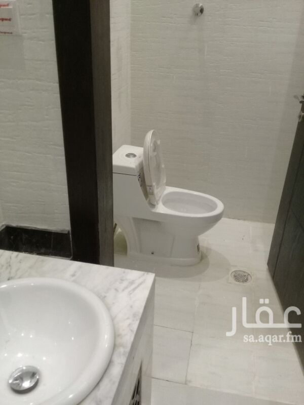1497676 شقق للإيجار جديده فى قرطبه الغربيه الدور الأول ب٢٧ألف
الدور الثاني ب٢٥ألف
جديده شغل ممتاز جدا قريبه من مسجد وقريبه من جميع الخدمات
للتواصل بسام