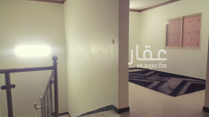 1343065 مستخدم مشااالله
شبه الجديدمكيفة
مطباخ
ماجلس
مشاب
موثاث
اربع غرف نوم
غرفة كابرالسن
تفتح علامسجد
