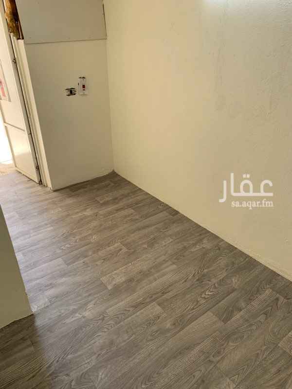 1677428 غرف (سائق او حارس) للايجار بمنافعها، مجددة بالكامل ونظيفة جدا، الدفع شهري شامل الماء والكهرباء،