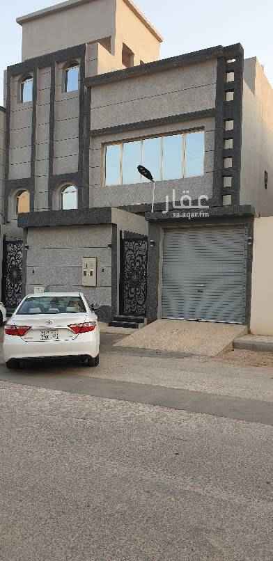 1705465 قريبه من مجمع مدارس ومسجد