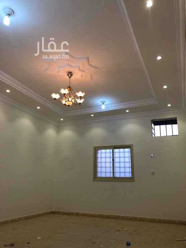1637542 شقة مطلع على الشارع قريب من المستشفى الالماني وجميع الخدمات متوفره ، تقع في الدور الثاني مكونه من اربع غرف وسيعه ومطبخ ودورتين مياة
للتواصل ( ٠٥٥٣٧٣٣٣٧٣ )