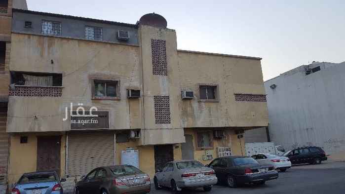 1582628 للبيع عماره بالدمام في حي القزاز المعيبد سابقا
قريب من المستشفى المركزي
الدخل 40 الف تقريبا
بدون الثلاث شقق فاضيه ومحل لم يؤجر
وفي حال التأجير بالكامل قد يصل الدخل يتجاوز
ال 70 الف
وكيل ورثه مباشر
الصامل يتواصل معي 0557775787 ابو محمد واتساب