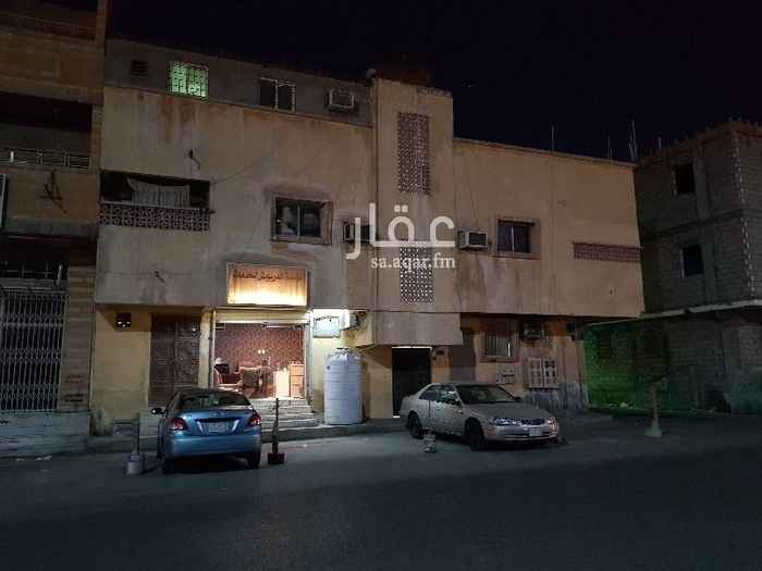 1584206 للبيع عماره بالدمام في حي القزاز المعيبد سابقا
قريب من المستشفى المركزي
الدخل 40 الف تقريبا
بدون الثلاث شقق فاضيه ومحل لم يؤجر
وفي حال التأجير بالكامل قد يصل الدخل يتجاوز
ال 70 الف
الحد 550 الف
وكيل ورثه مباشر
الصامل يتواصل معي على الخاص
0557775787 ابو محمد واتساب