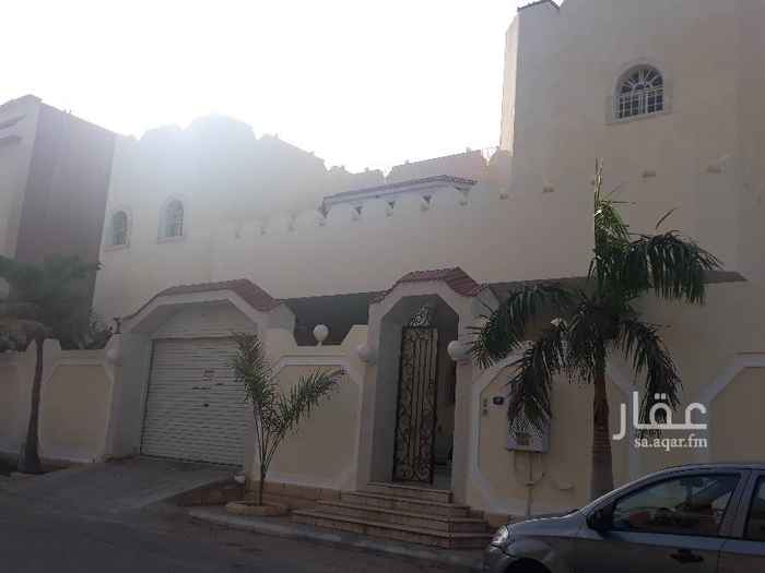 1588410 دور من فيلاه للايجار في حي النعيم قريبه من شارع حراء والشارع الامير سلطان قريبه من حديقة.
يتكون من مجلس ومقلط وصاله ومطبخ راكب و٣ غرف نوم وغرفه مستر وسيع جدآ ونظيف جدا ارضي مرتفع والسعر قابل للتفاوض
