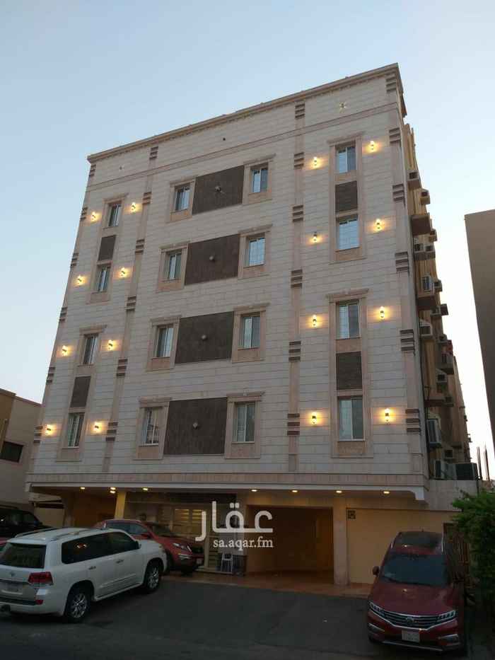 1745474 فيلا روف للايجار مكونه من اربع غرف وصاله وثلاث حمامات ومطبخ وسطح صغير مساحه ٤في ٤ محمي من الناموس
وسطح مساحه ٤في ٩ وموقف سياره خاص
السعر 38000
للاستفسار الحارس 0501575873